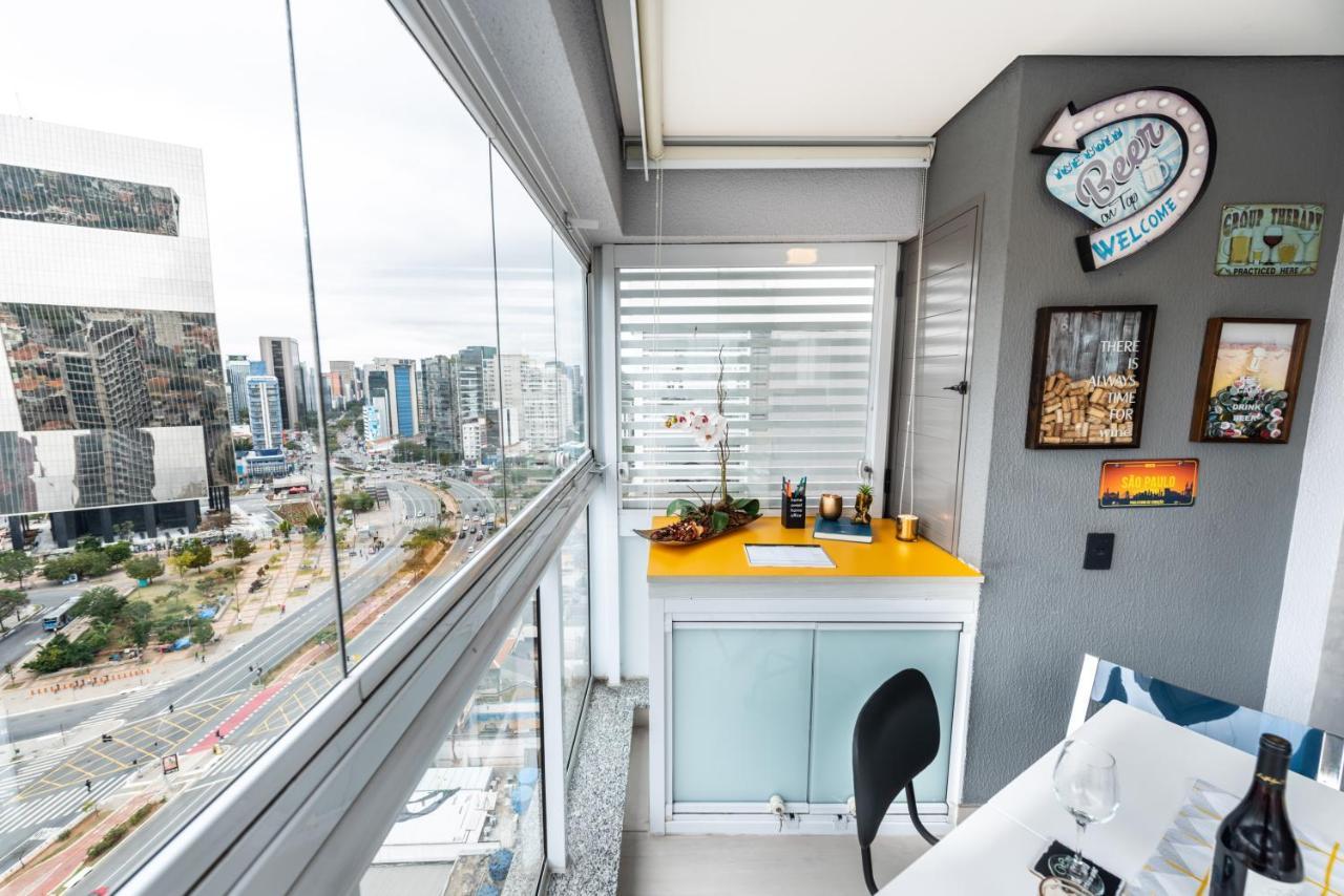 "Book Your Stay At Homelike Faria Lima In Pinheiros Stunning City Views Pool And Parking By Okaeri Home São Paulo Luaran gambar