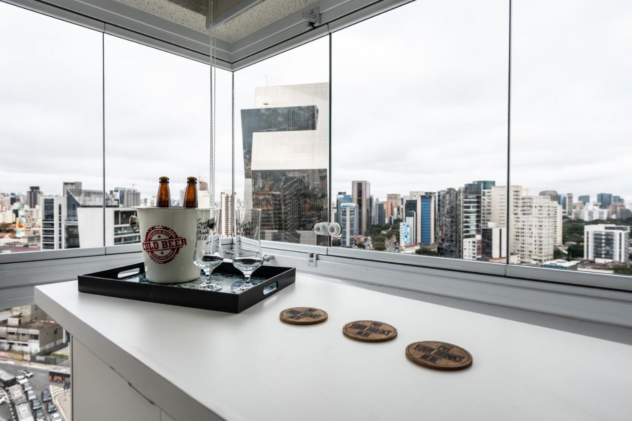 "Book Your Stay At Homelike Faria Lima In Pinheiros Stunning City Views Pool And Parking By Okaeri Home São Paulo Luaran gambar